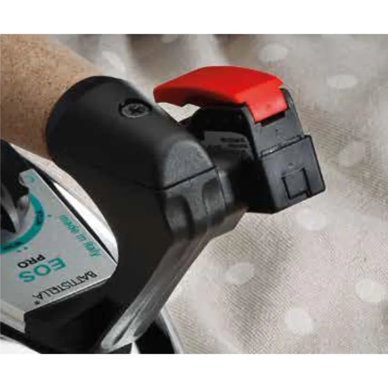 Professionale Tastino Micro per vapore per ferri Battistella professionali con manico in sughero Battistella